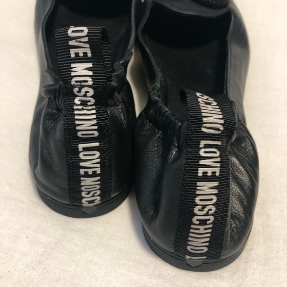 Love, Moschino black leather size 37 never worn brand new super cute - Picture 4 of 8